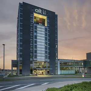 4* Hotel Alt Halifax Airport